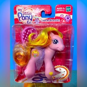 MY LITTLE PONY G3 NWT VTG 2005 BABY CHARM BRACELET PONY TARGET EXCLUSIVE w/SKIRT